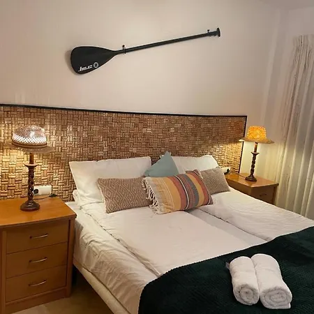 Traveler's With Sea View, Free Coffee & Parking Apartment Benidorm