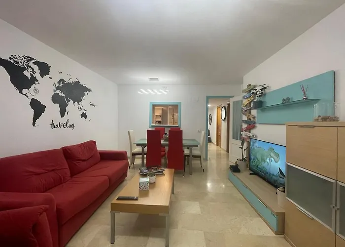 Traveler's With Sea View, Free Coffee & Parking